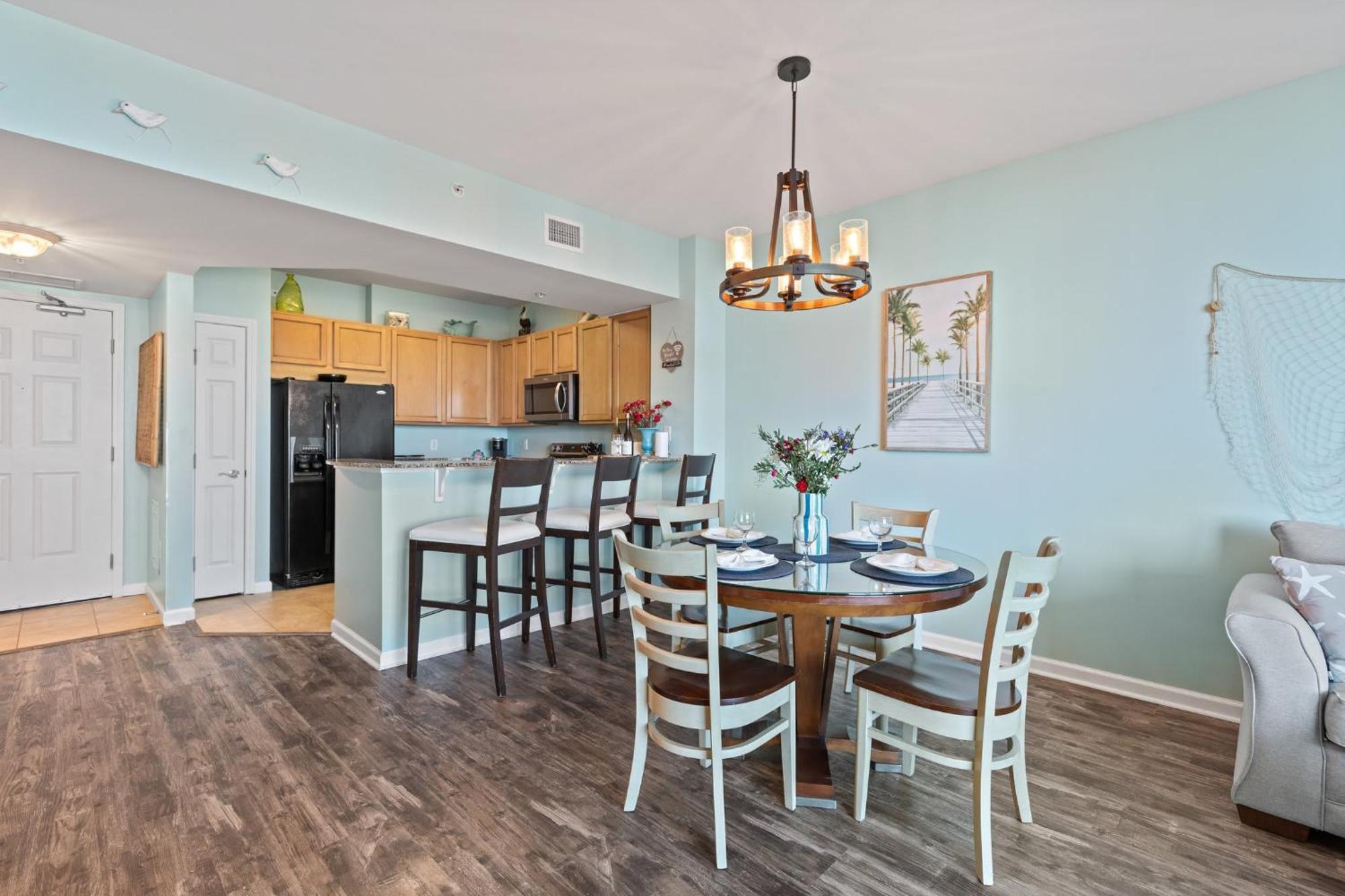5 Star Resort 11Th Fl Stunning Sunrise 2Br 2Ba King Suite,Pools ,Shuttle Or Walk To Beach Destin Bagian luar foto