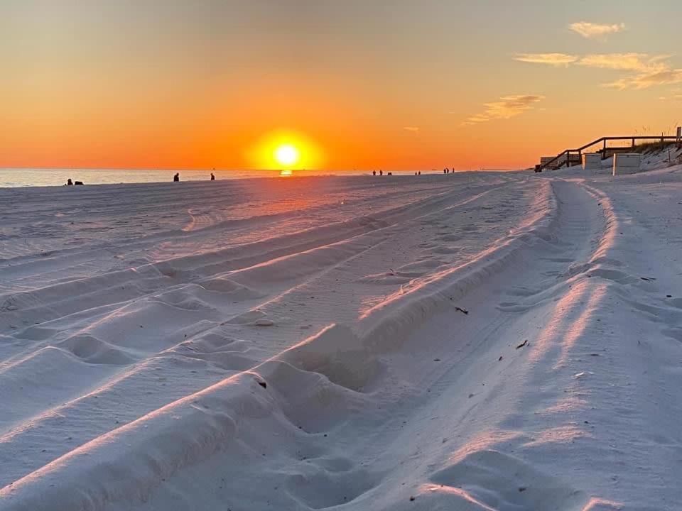 5 Star Resort 11Th Fl Stunning Sunrise 2Br 2Ba King Suite,Pools ,Shuttle Or Walk To Beach Destin Bagian luar foto